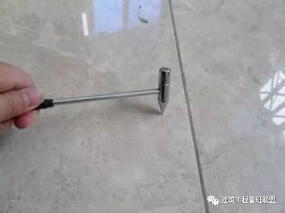 施工現(xiàn)場(chǎng)質(zhì)量檢查的八字真經(jīng)：看、摸、敲、照、靠、量、吊、套  第3張